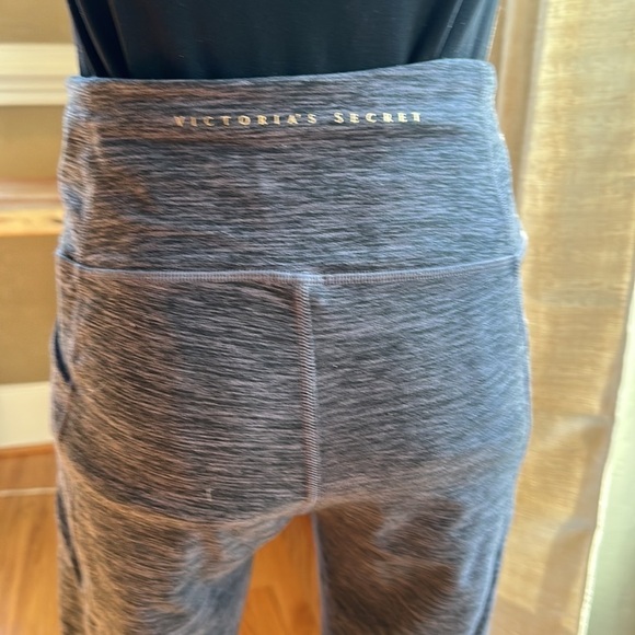 Victoria's Secret Gray Leggings - Picture 5 of 7